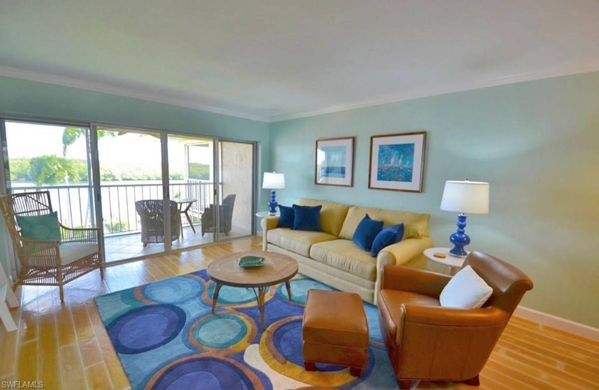 Condo for rent at 307 Goodlette Rd S, Naples, FL 34102