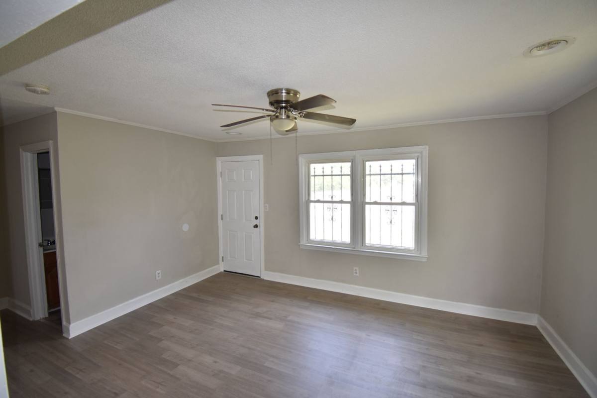 House for rent at 1527 McArthur Rd, Fayetteville, NC 28311