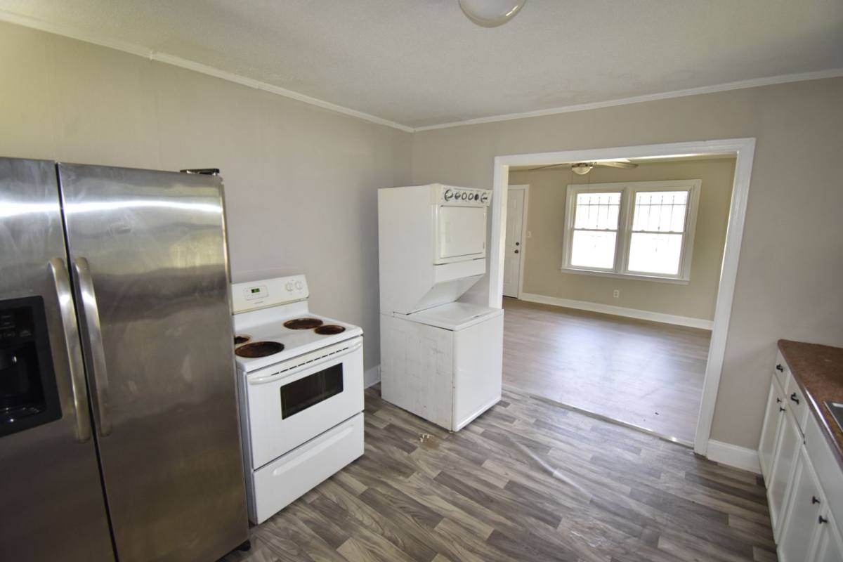 House for rent at 1527 McArthur Rd, Fayetteville, NC 28311