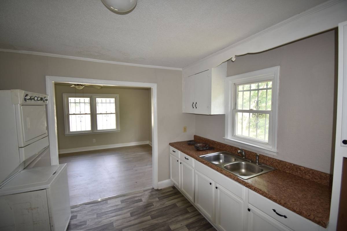 House for rent at 1527 McArthur Rd, Fayetteville, NC 28311