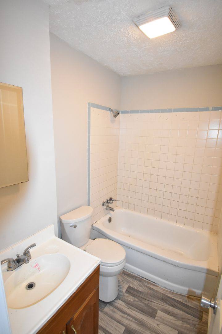 House for rent at 1527 McArthur Rd, Fayetteville, NC 28311