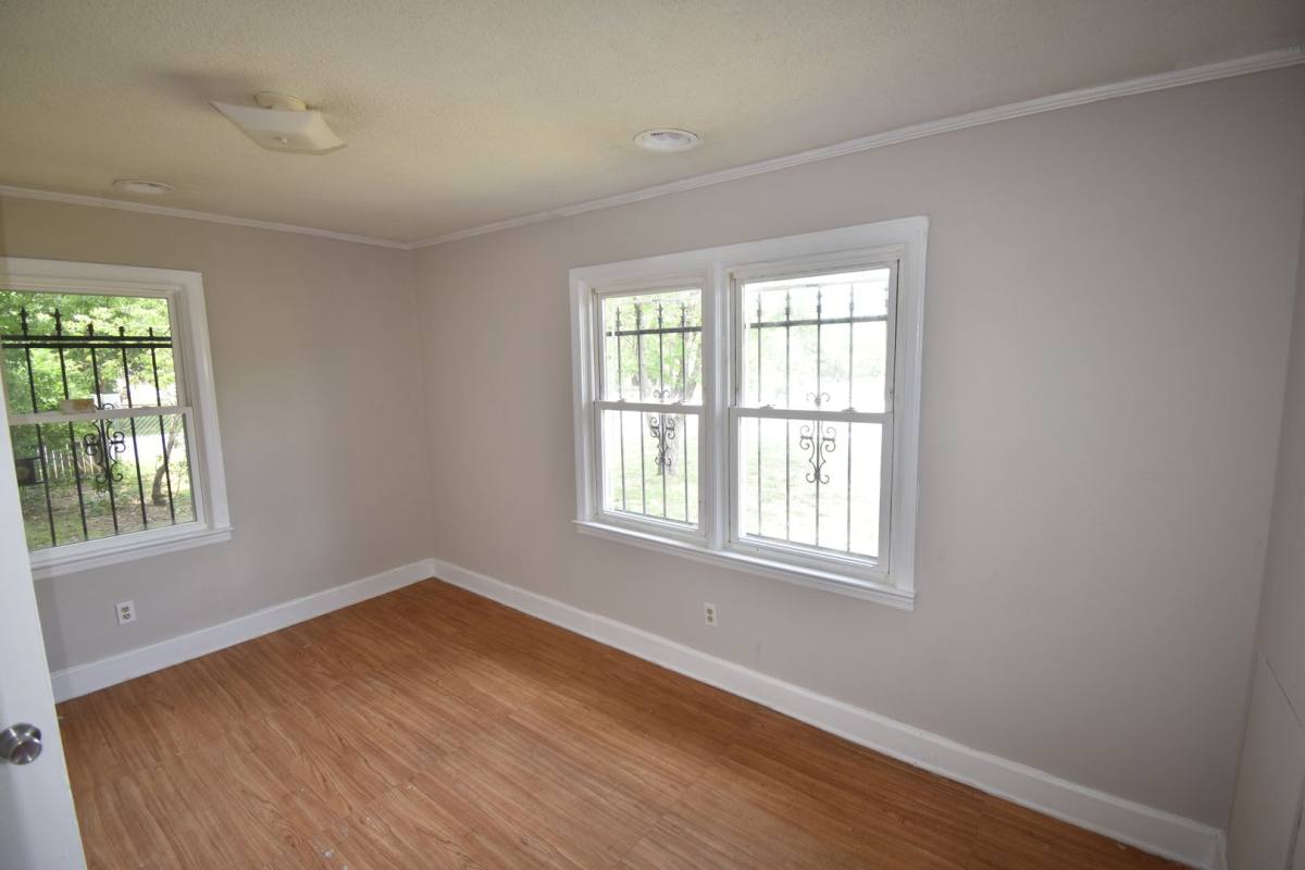 House for rent at 1527 McArthur Rd, Fayetteville, NC 28311
