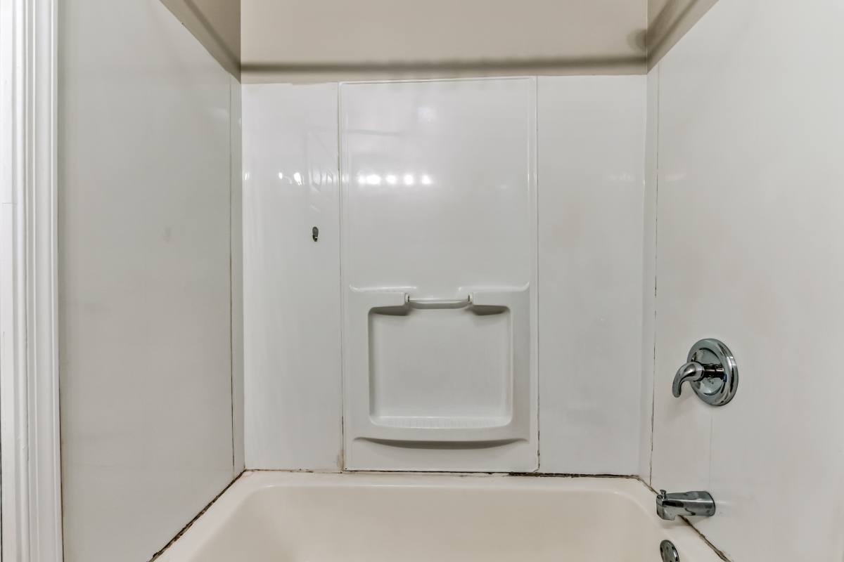 Apartment for rent at 123 Main St, Hellertown, PA 18055