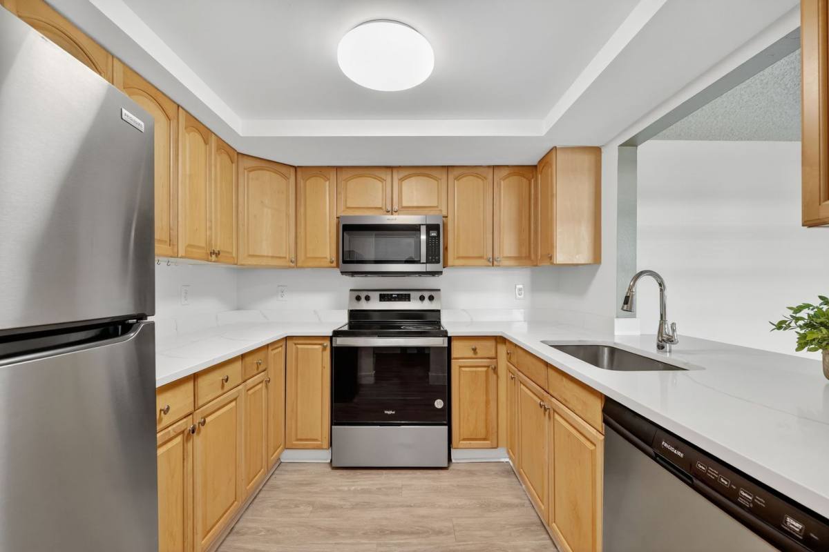 Apartment for rent at 2517 S 17th St, Fort Pierce, FL 34982