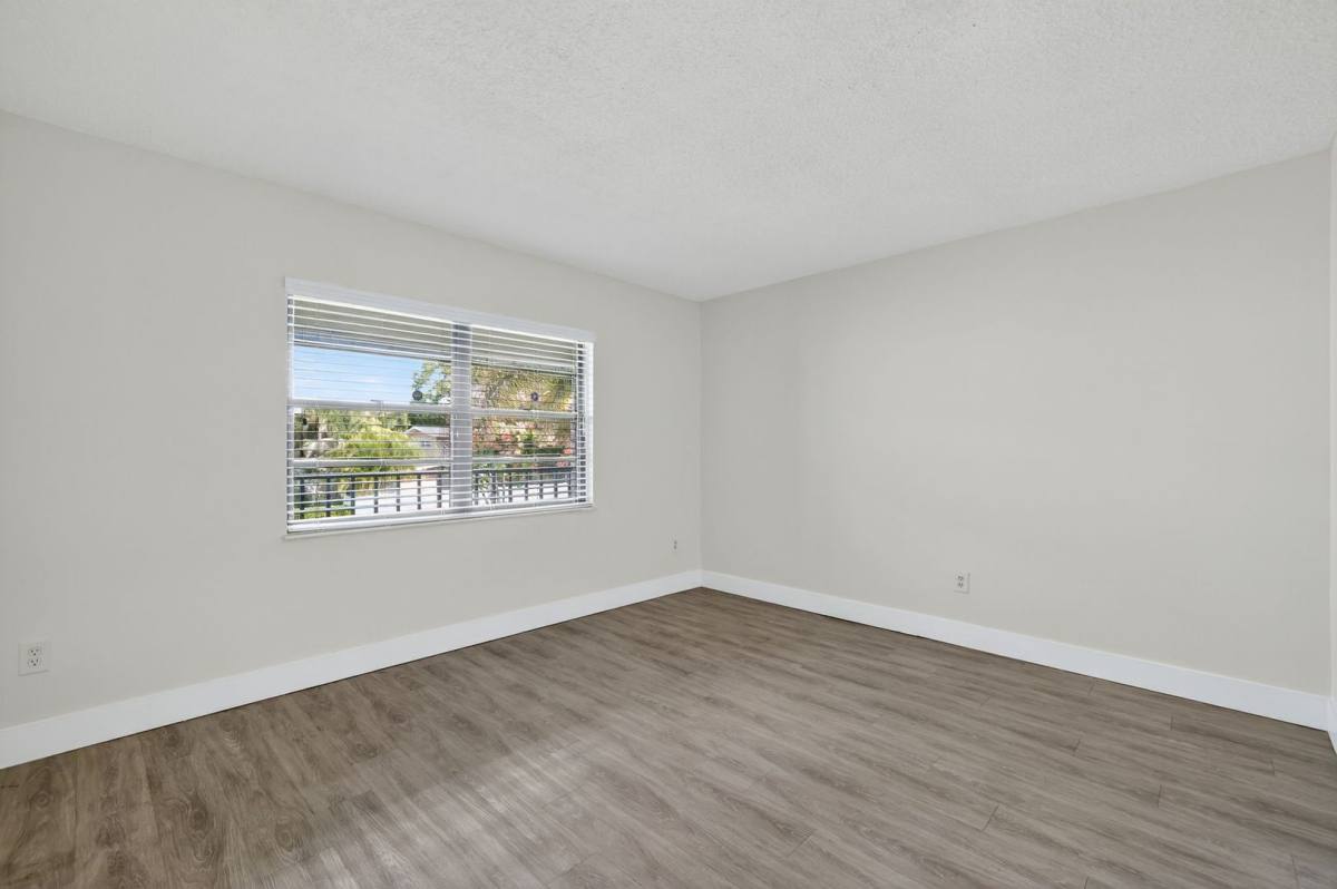 Apartment for rent at 2517 S 17th St, Fort Pierce, FL 34982