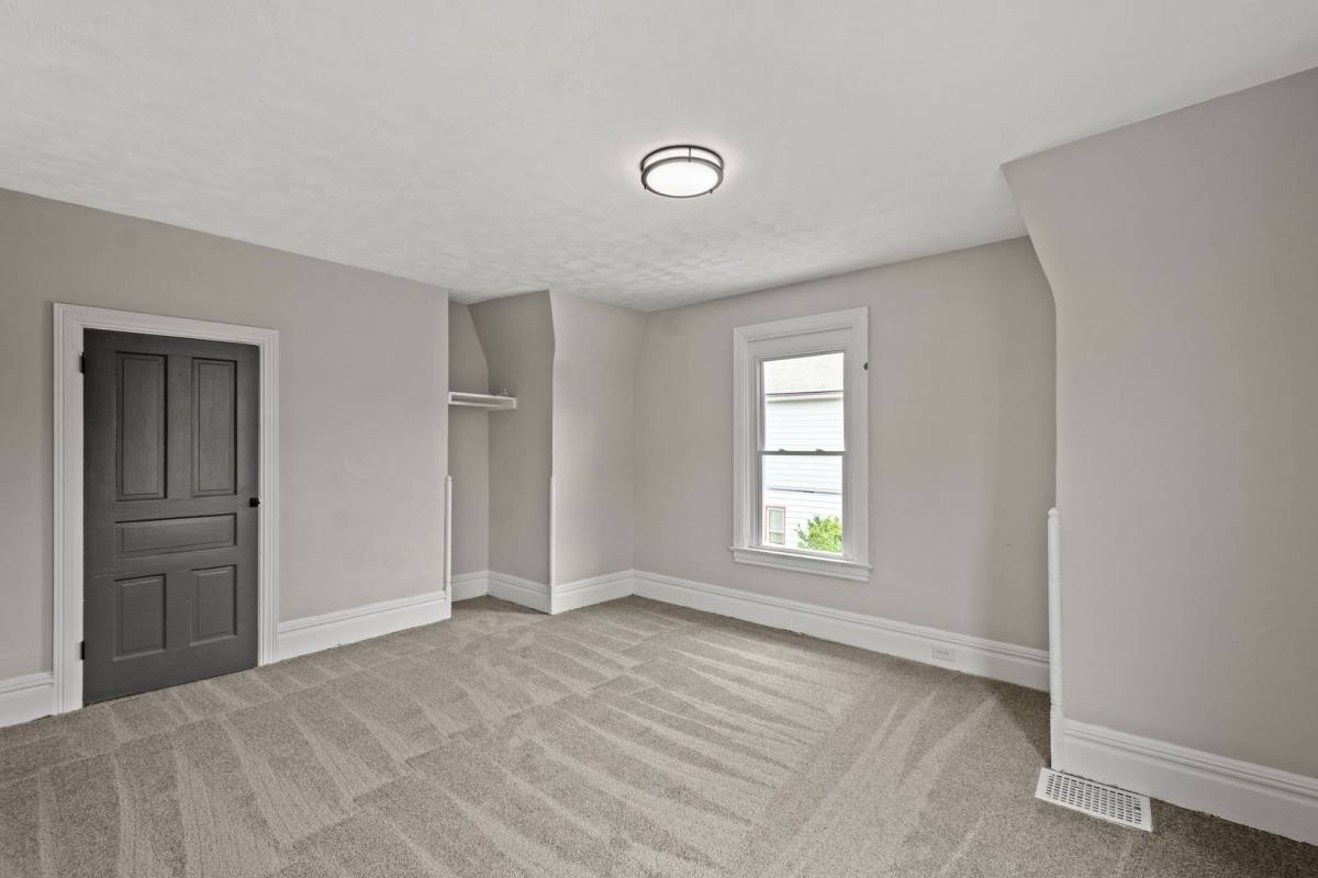 House for rent at 1319 Hays St, Homestead, PA 15120