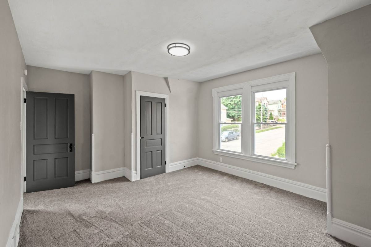 House for rent at 1319 Hays St, Homestead, PA 15120