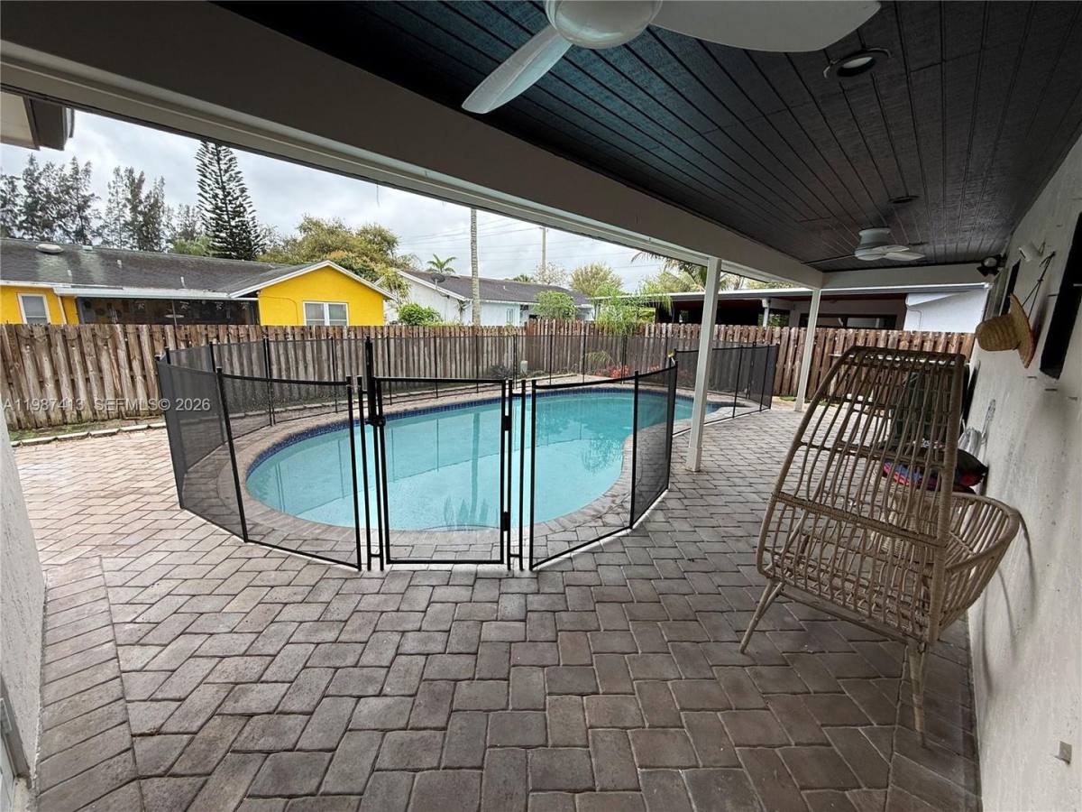 House for rent at 11100 NW 21st St, Fort Lauderdale, FL 33322