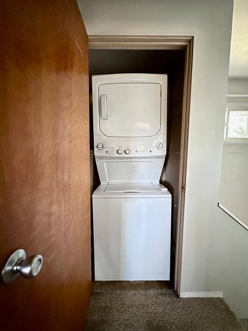 Apartment for rent at 1100 8th Ave NW, Valley City, ND 58072
