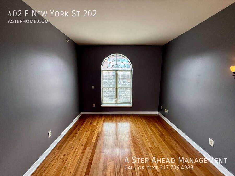 Apartment for rent at 402 E New York St #202, Indianapolis, IN 46202