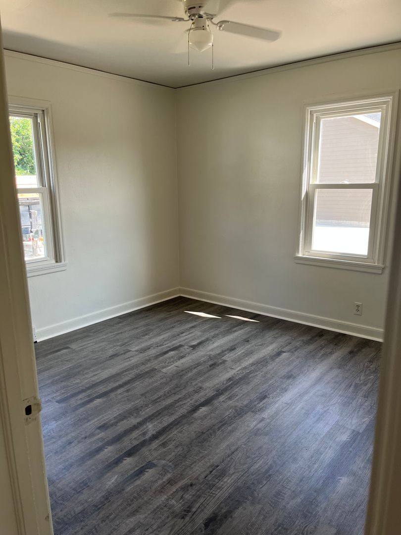 Townhouse for rent at 7003 Madison Ave, Urbandale, IA 50322