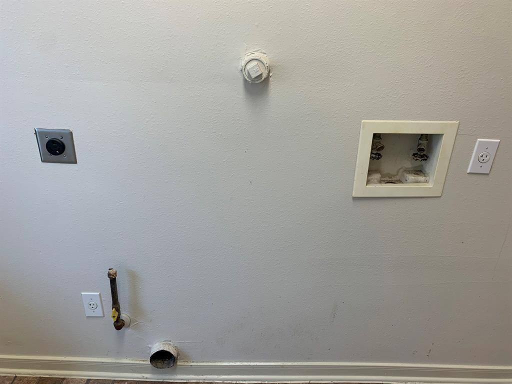 Apartment for rent at 1513 Cage St #1513A, Houston, TX 77020