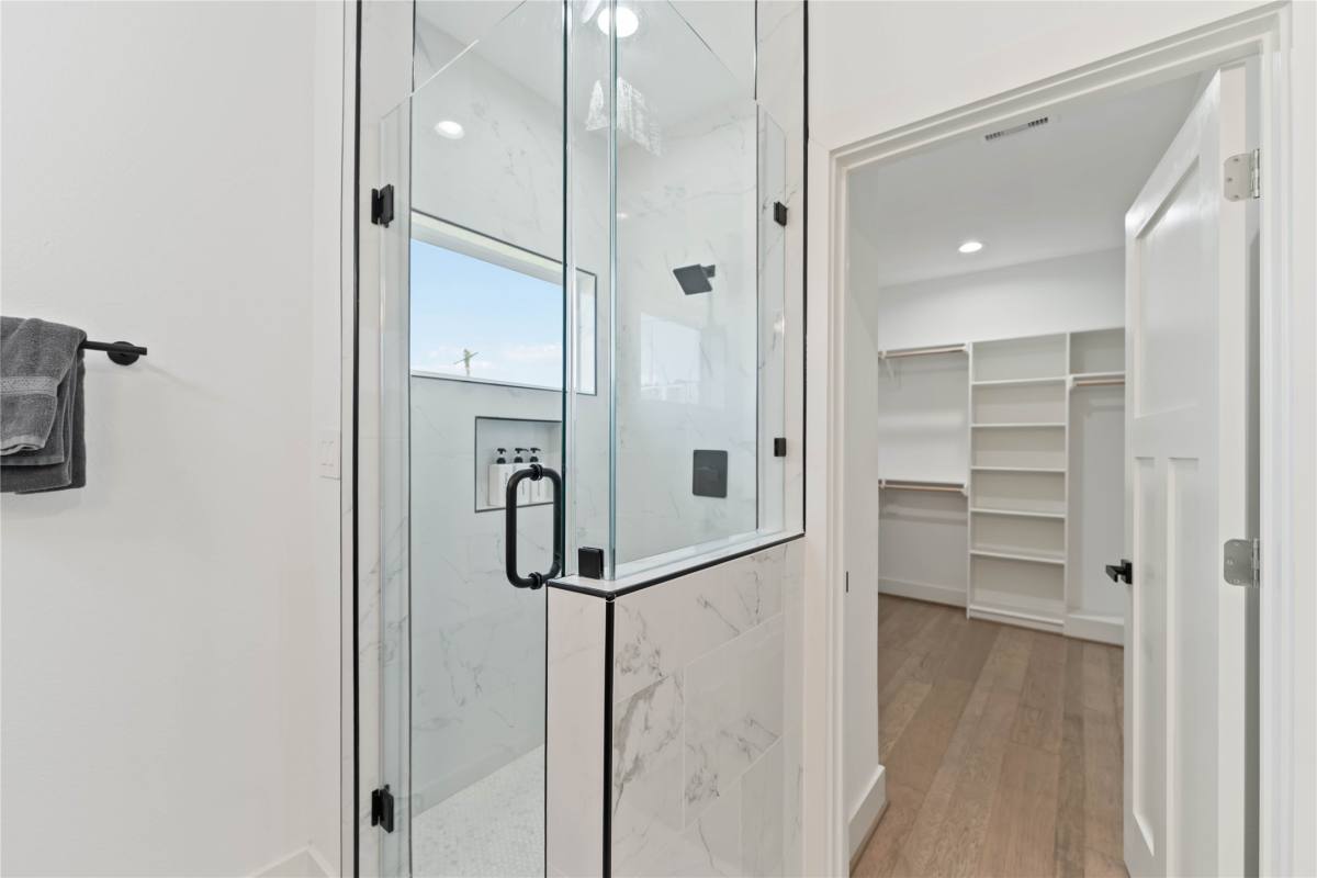 Apartment for rent at 3034 Gray St #3034B, Houston, TX 77004