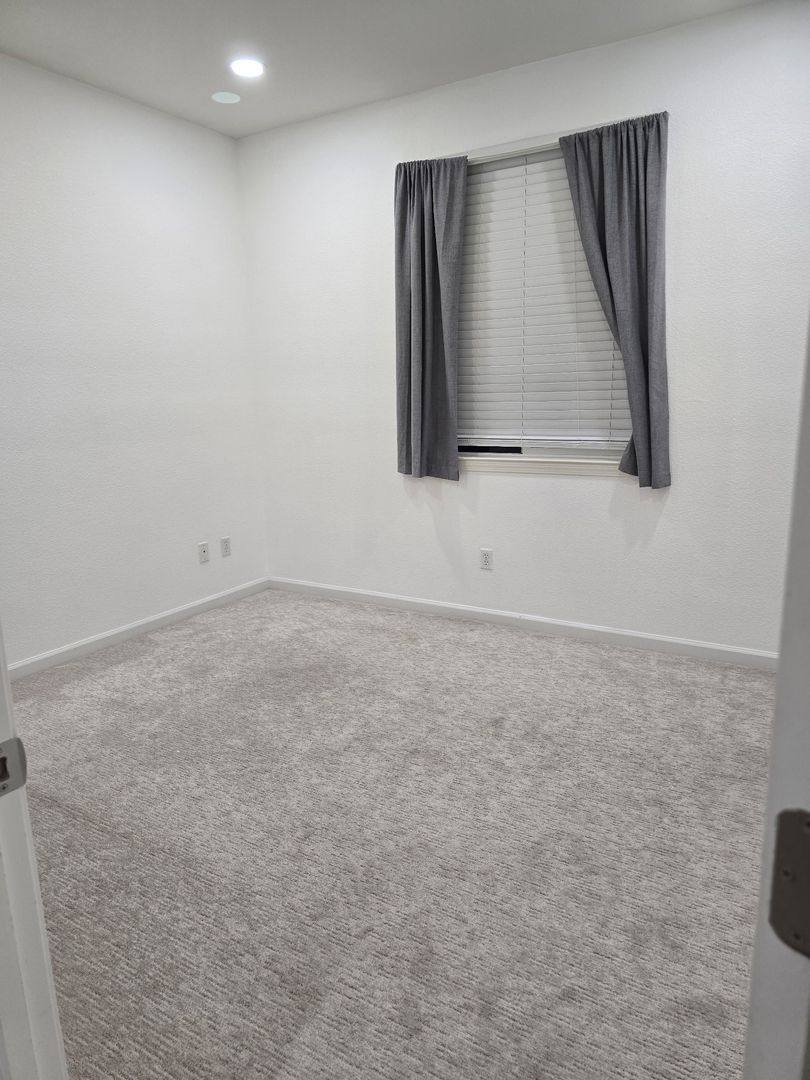 House for rent at 4227 S Fontana, Visalia, CA 93277