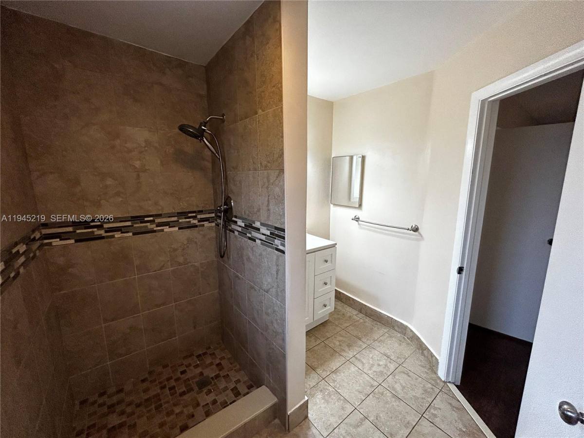 Townhouse for rent at 5979 NW 29th Place, Fort Lauderdale, FL 33313