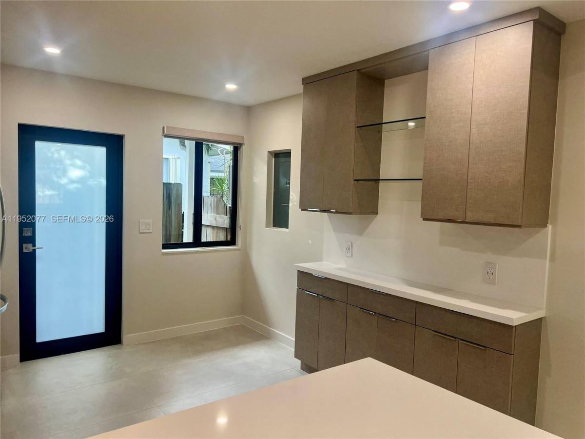 Apartment for rent at 3532 Thomas Ave, Miami, FL 33133