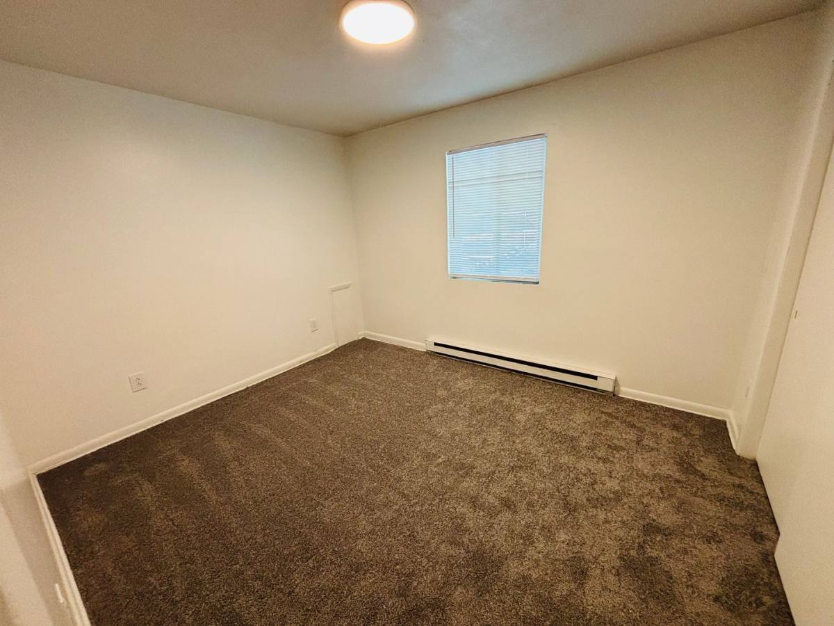 Apartment for rent at 109-110 Northview Dr, Blacksburg, VA 24060