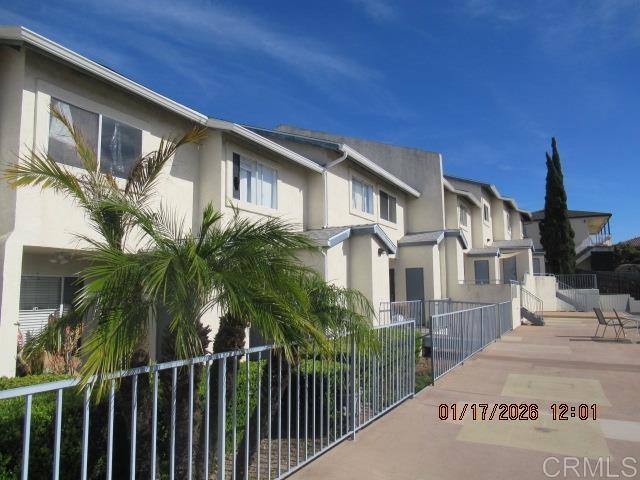 Townhouse for rent at 8186 Lemon Grove Way #8186E, Lemon Grove, CA 91945