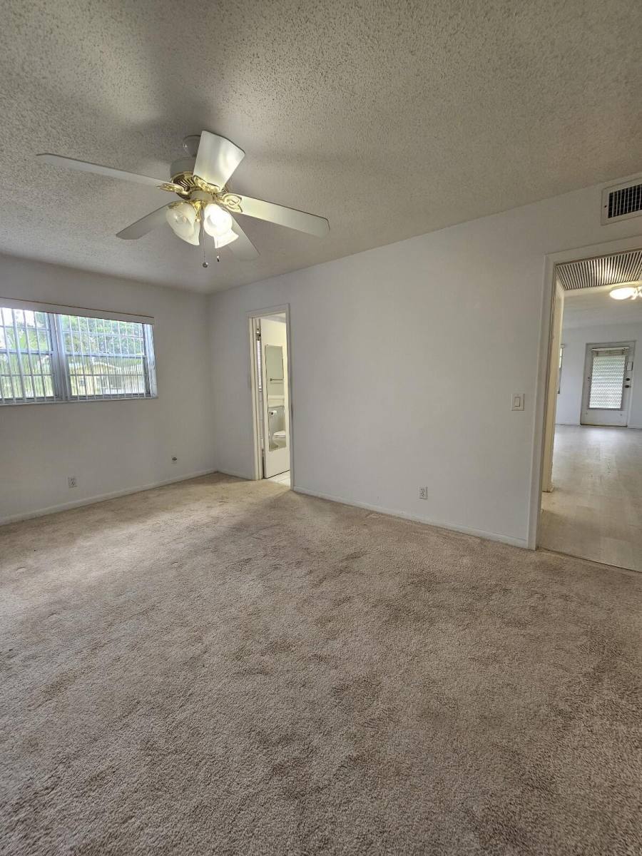 Apartment for rent at 105 Windsor E #105, West Palm Beach, FL 33417