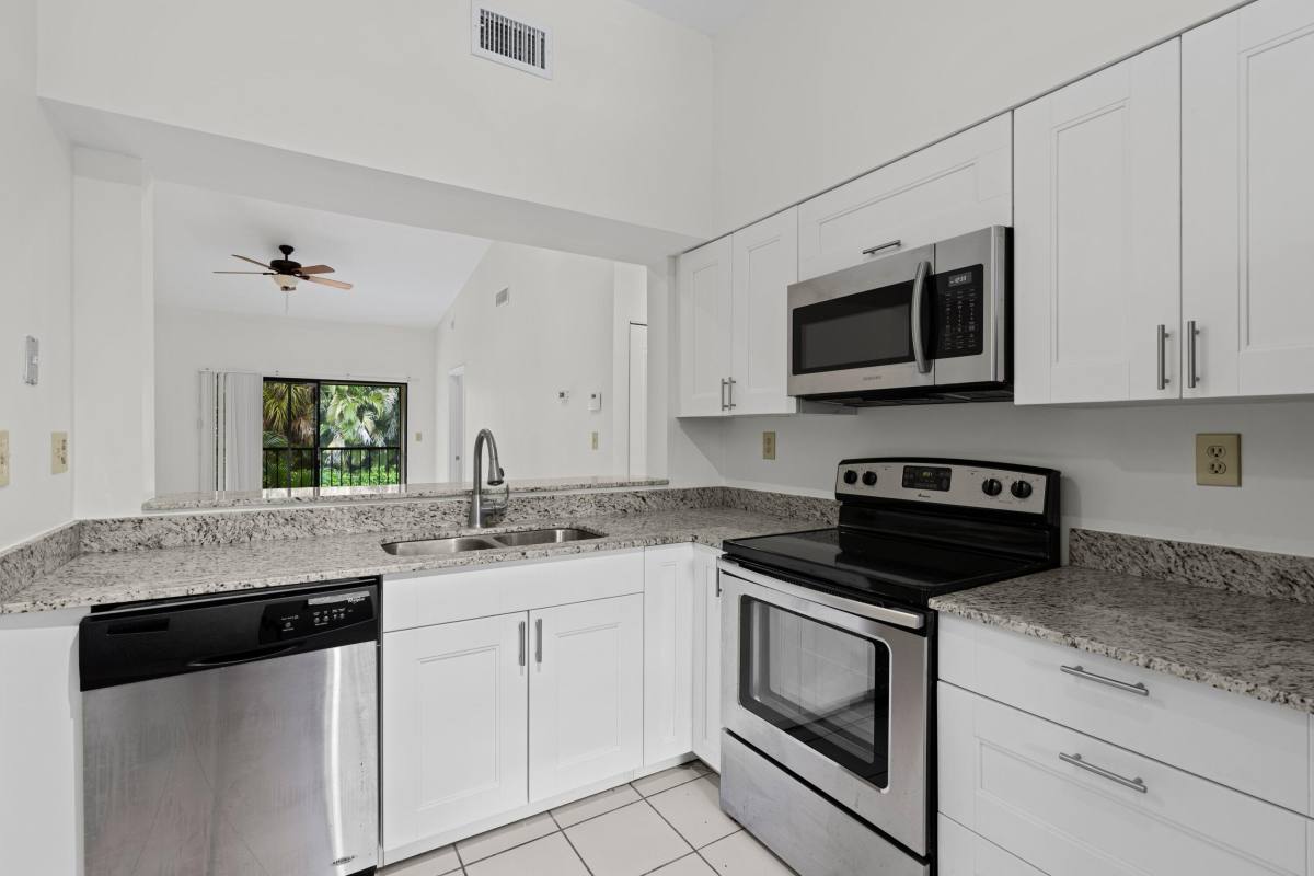 Apartment for rent at 3139 Millwood Terrace #2250, Boca Raton, FL 33431