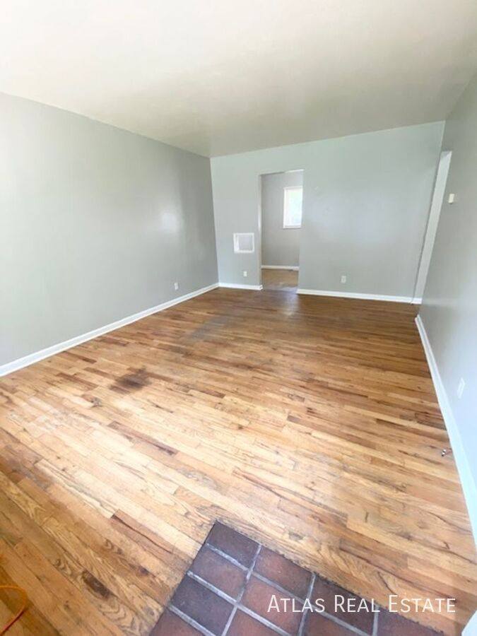 Apartment for rent at 124 W Cheyenne Rd, Colorado Springs, CO 80906