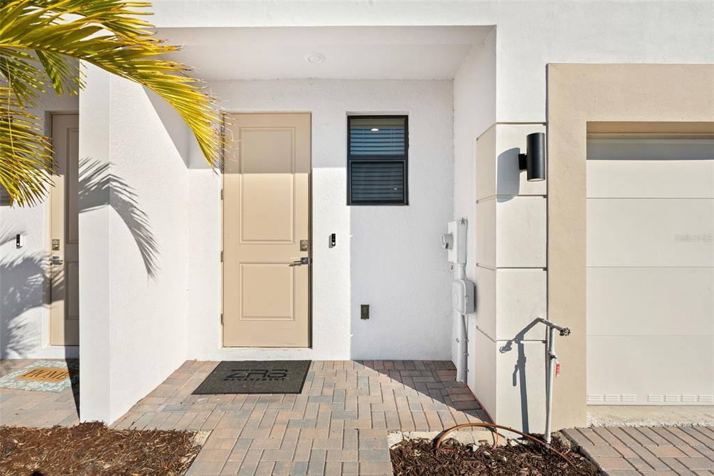Apartment for rent at 8049 Gulfstream Court, Bradenton, FL 34202