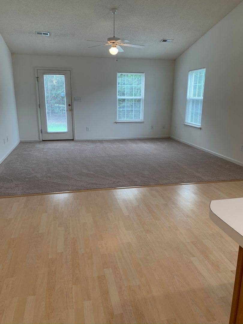 House for rent at 132 Springwood Lane, Mooresville, NC 28117