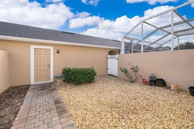 Townhouse for rent at 9615 Fenrose Terrace, Orlando, FL 32827