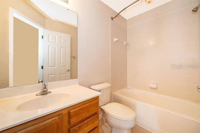 Townhouse for rent at 9615 Fenrose Terrace, Orlando, FL 32827