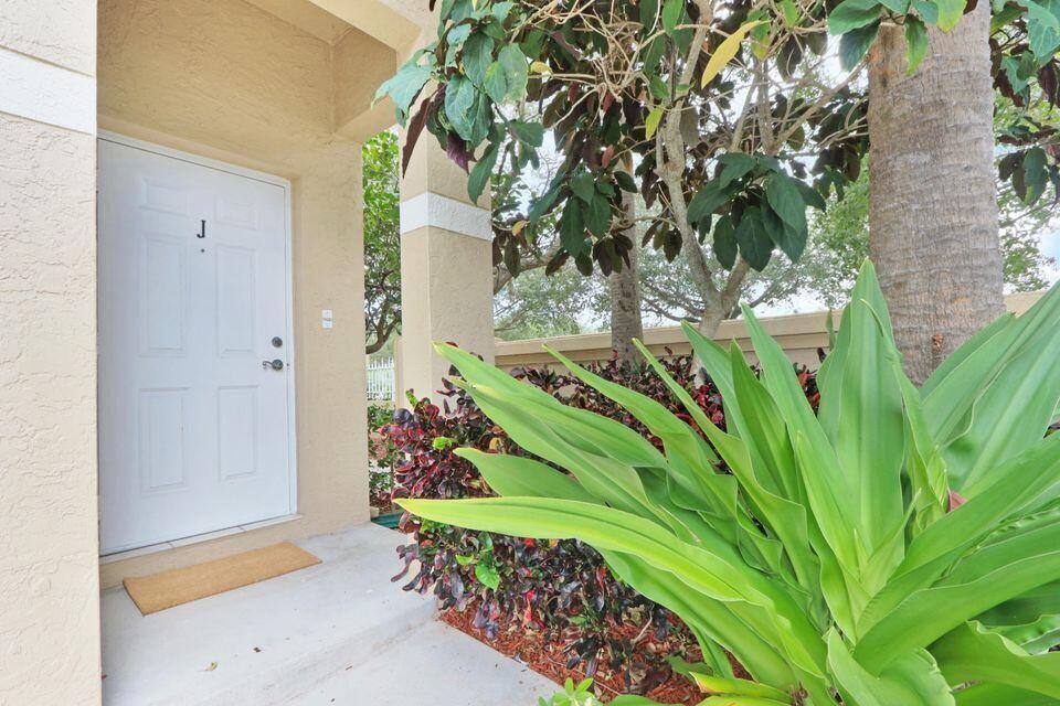 Apartment for rent at 101 Lighthouse Circle #101J, Jupiter, FL 33469