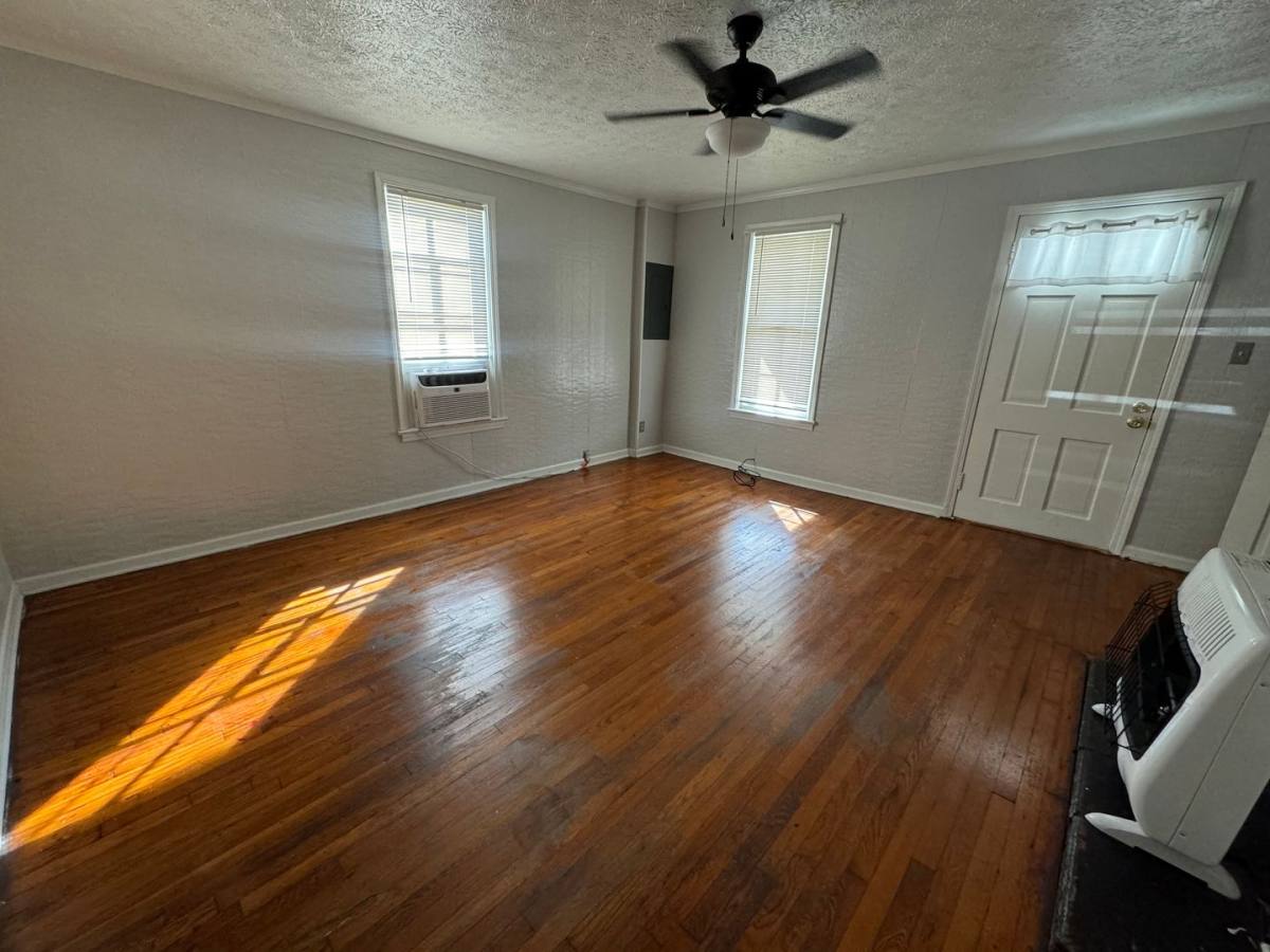 House for rent at 208 N Ave, Rome, GA 30161