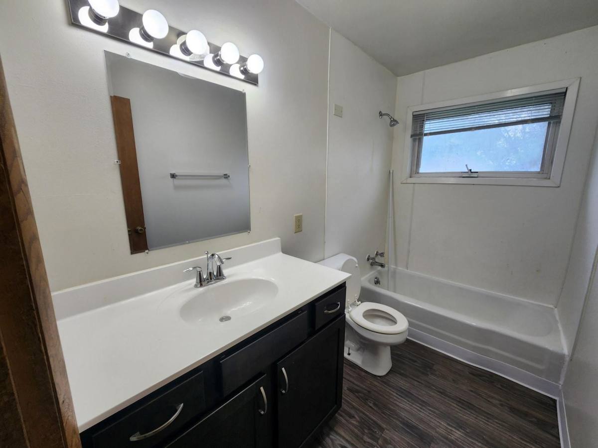House for rent at 1615 Crescent St, Iowa City, IA 52245
