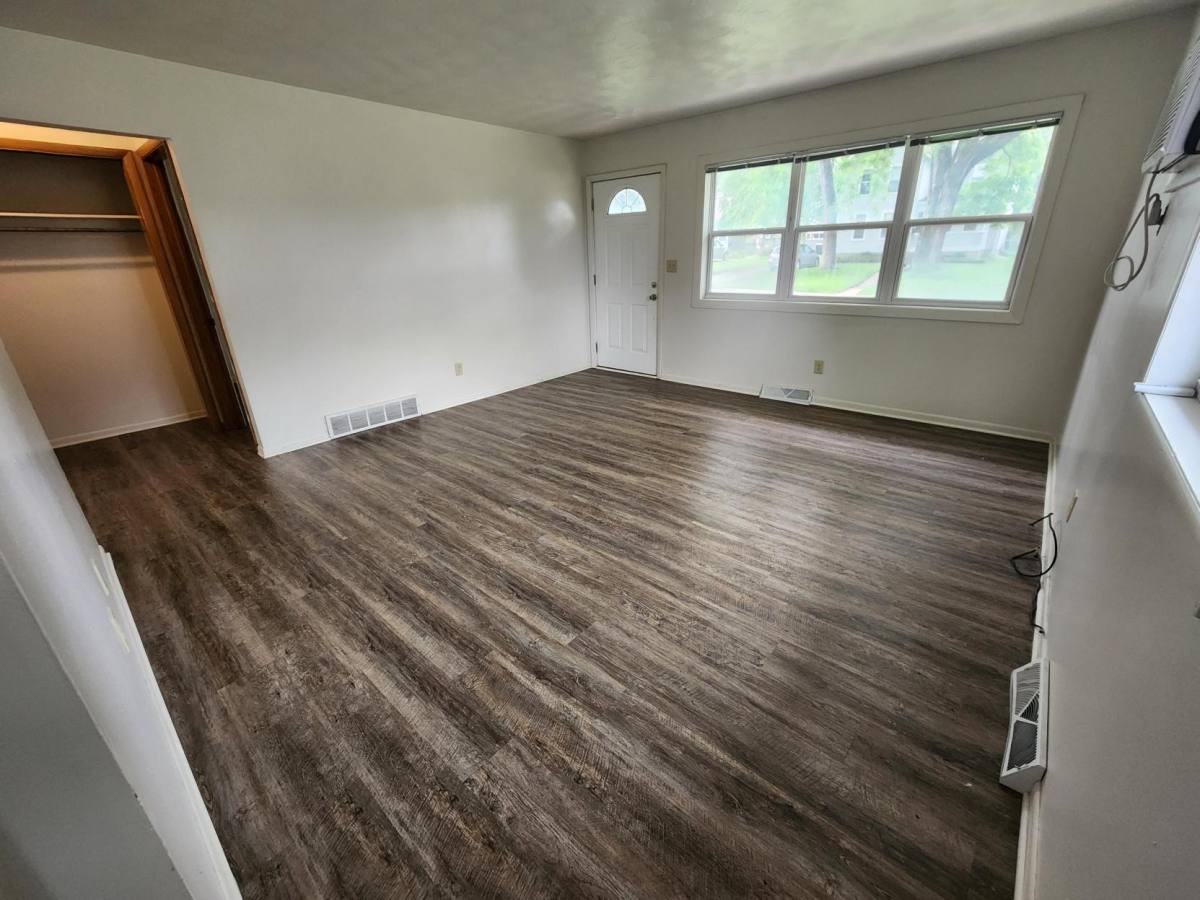 House for rent at 1615 Crescent St, Iowa City, IA 52245