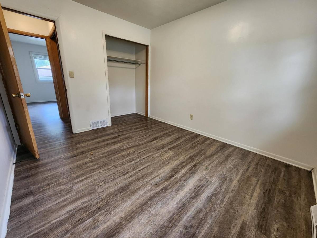 House for rent at 1615 Crescent St, Iowa City, IA 52245