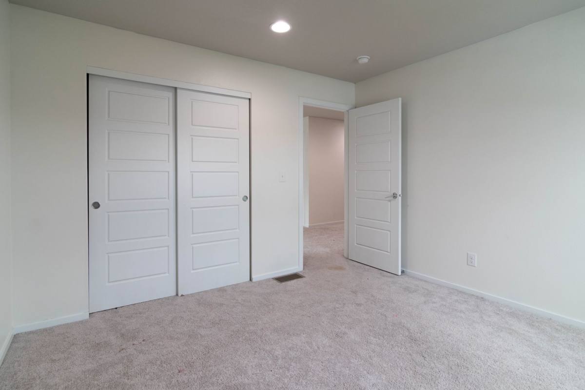 House for rent at 8006 S Fruitvale Lane, Cheney, WA 99004