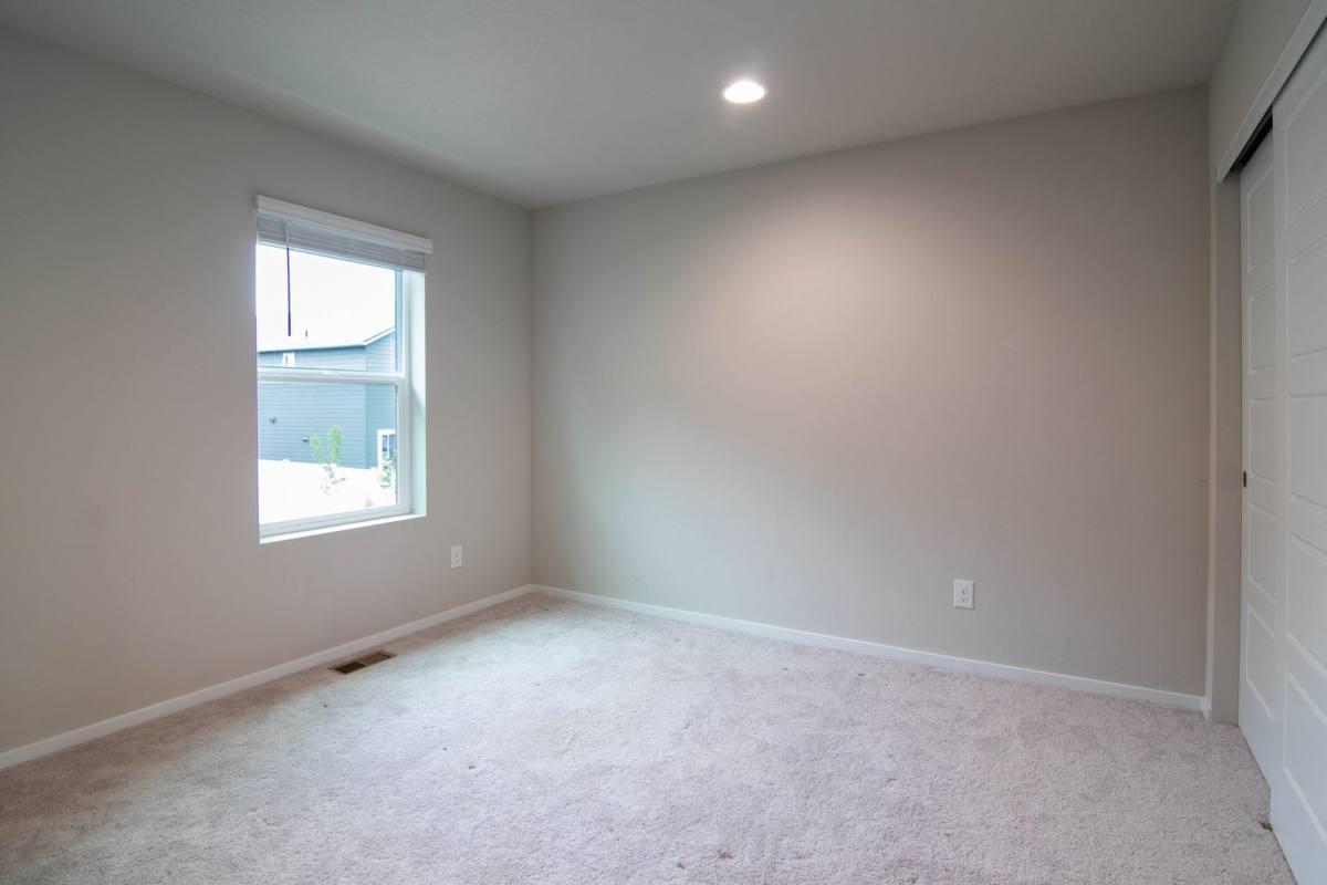 House for rent at 8006 S Fruitvale Lane, Cheney, WA 99004