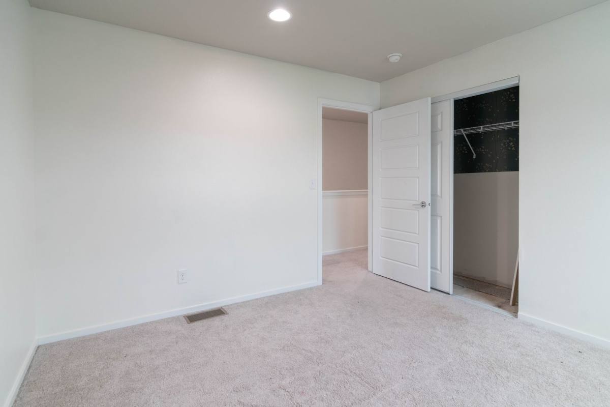 House for rent at 8006 S Fruitvale Lane, Cheney, WA 99004