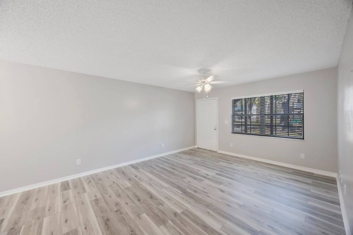 Apartment for rent at 500 9th Ave S -Building C #1, Safety Harbor, FL 34695
