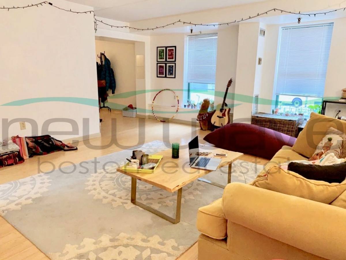 House for rent at 109 Petterborough St, Boston, MA 02215