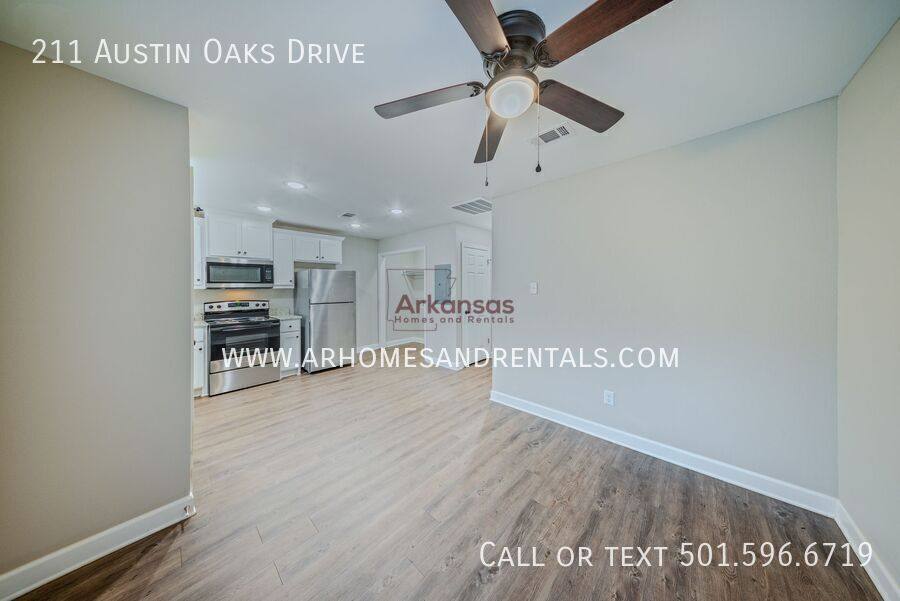 Apartment for rent at 211 Austin Oaks Dr, Austin, AR 72007