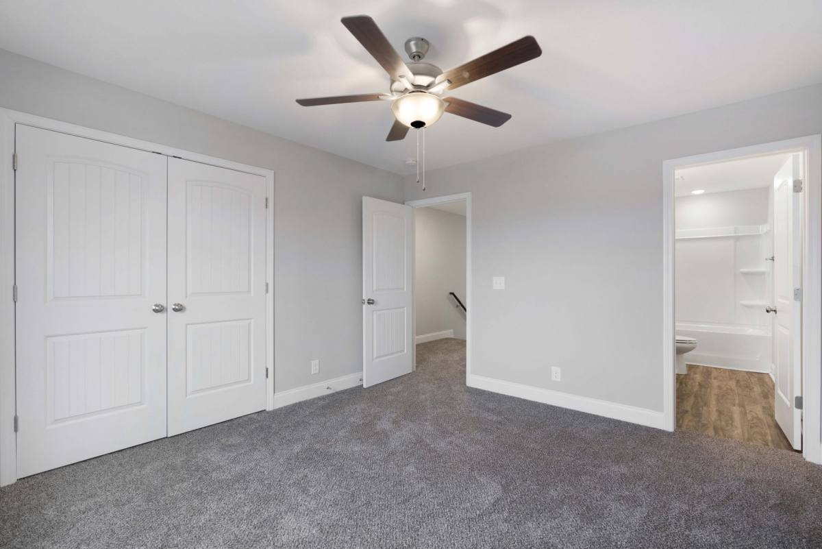 Condo for rent at 955 Professional Park Dr, Clarksville, TN 37040
