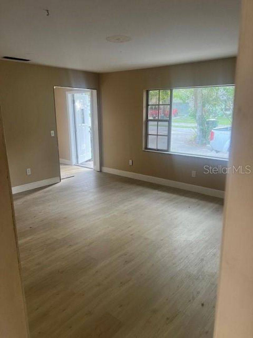 House for rent at 16406 Lake Byrd Dr, Tampa, FL 33618