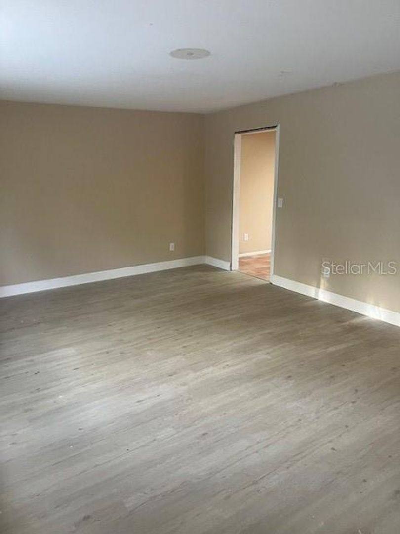 House for rent at 16406 Lake Byrd Dr, Tampa, FL 33618