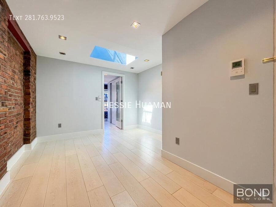 Apartment for rent at 120 Mulberry #PH8, New York, NY 10013