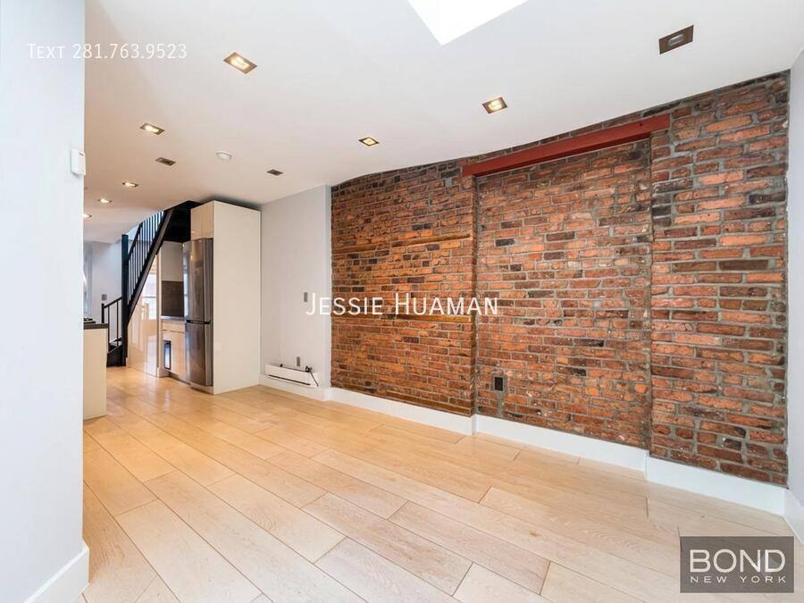 Apartment for rent at 120 Mulberry #PH8, New York, NY 10013