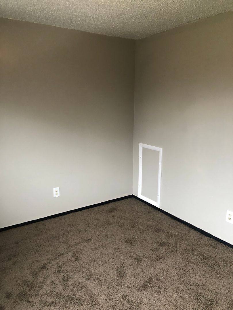 Apartment for rent at 2695 Divot, Columbus, OH 43211