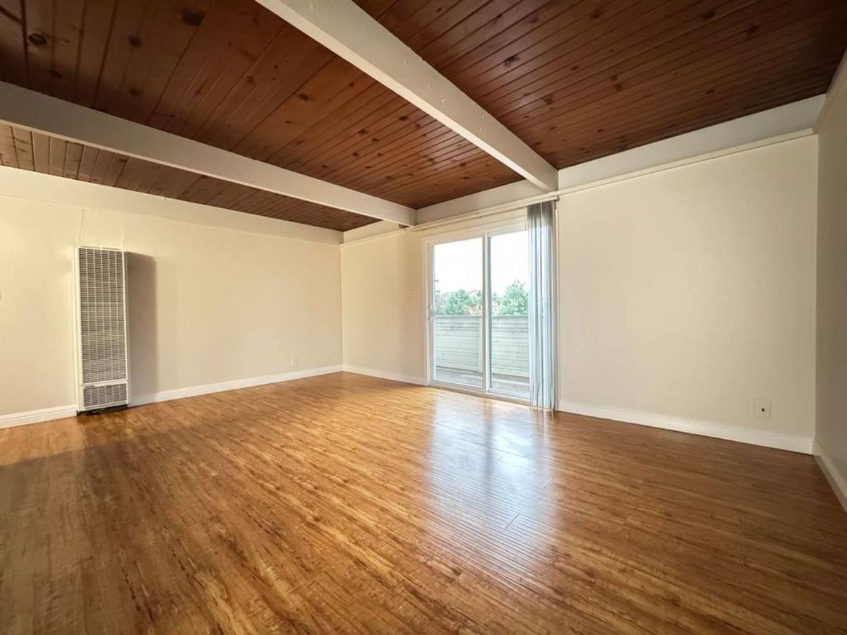 Apartment for rent at 52 E 41st Place, San Mateo, CA 94403