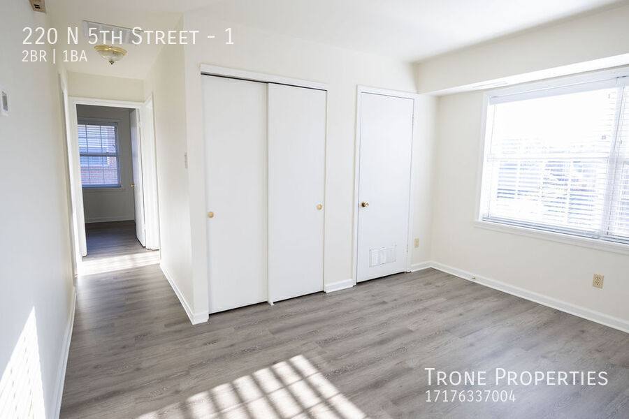 Apartment for rent at 220 N 5th St #1, McSherrystown, PA 17344
