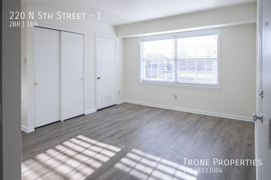 Apartment for rent at 220 N 5th St #1, McSherrystown, PA 17344