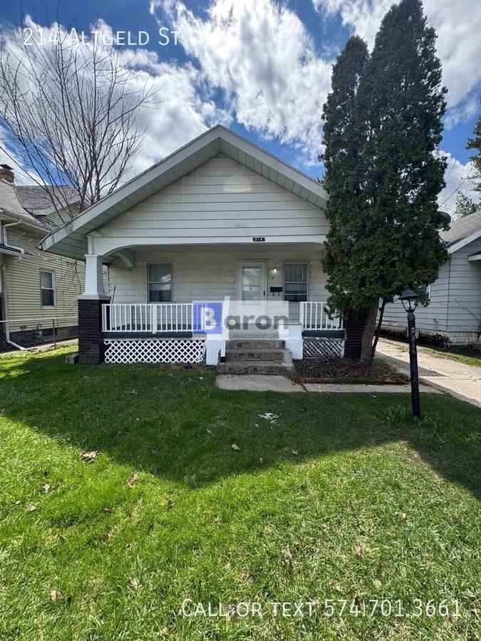 House for rent at 214 Altgeld St, South Bend, IN 46614